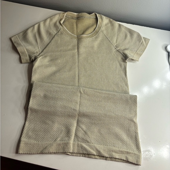 Lululemon Swiftly Tech - Picture 4 of 5